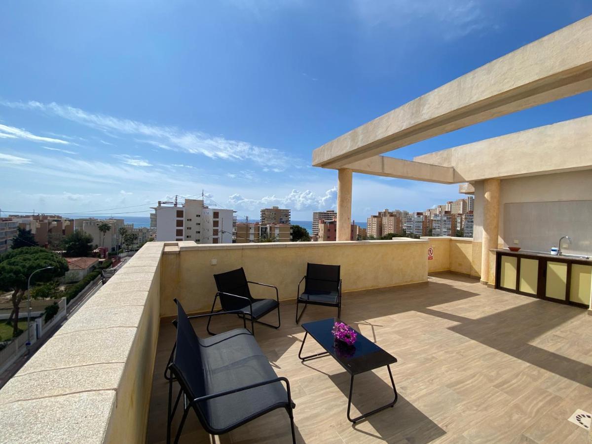 Attic With Great Terrace Close To The Sea Daire El Campello Dış mekan fotoğraf